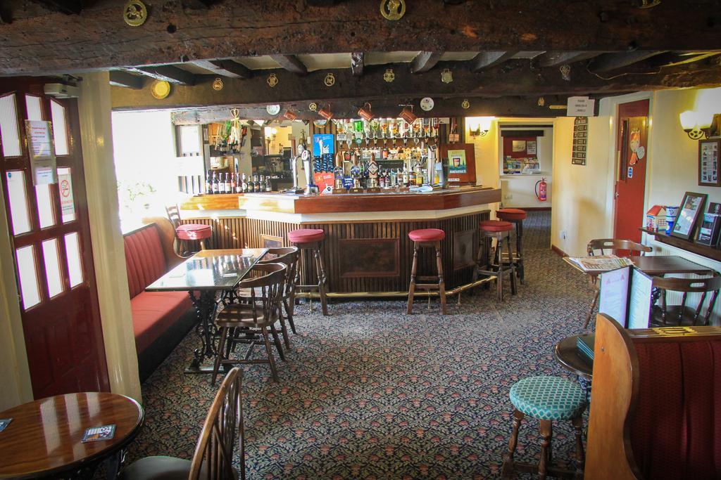 Hotel The Red Lion Lowick Green Exterior foto